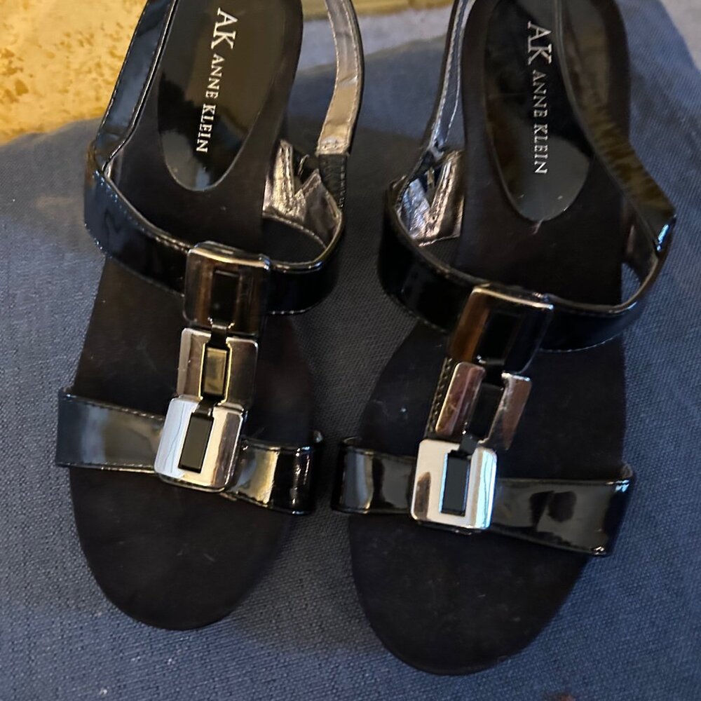 AK Anne Klien Scandals